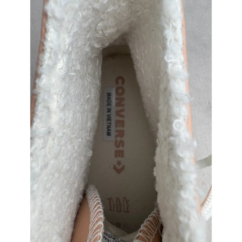 Converse Chuck Taylor All Star Move Platform Leather Sherpa Peach Womens 9 - Picture 3 of 9